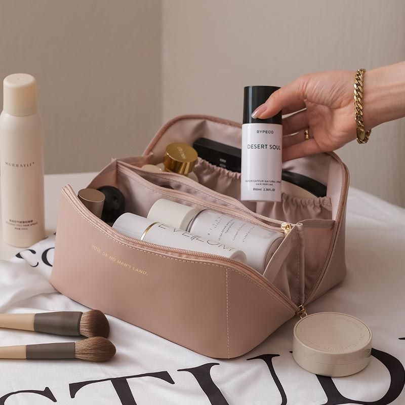 Travel Makeup Organizer Bag